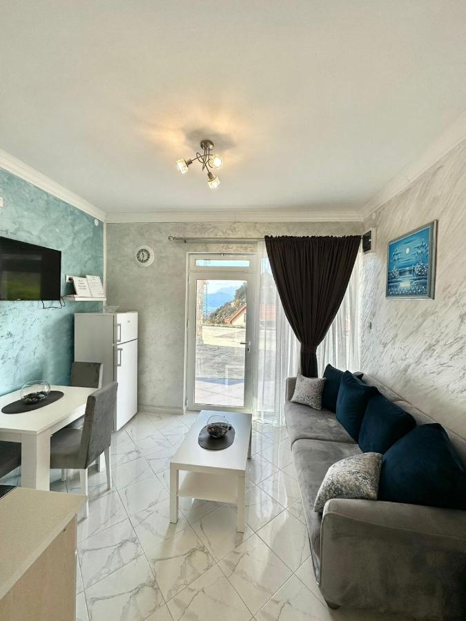 Albomi Apartment Котор Екстериор снимка