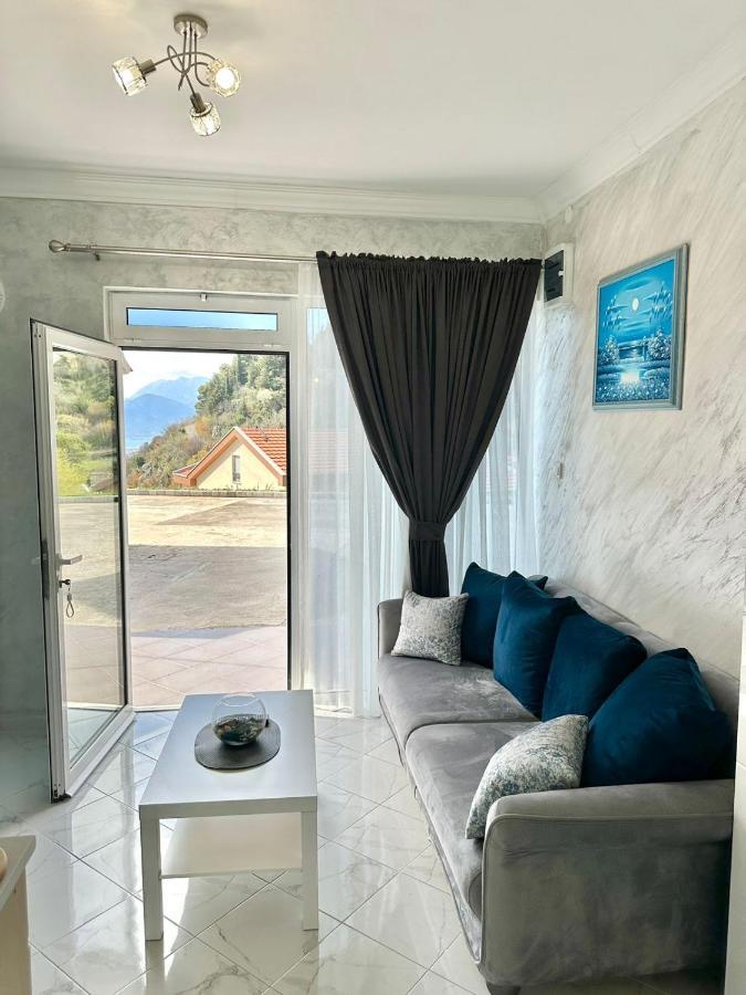 Albomi Apartment Котор Екстериор снимка