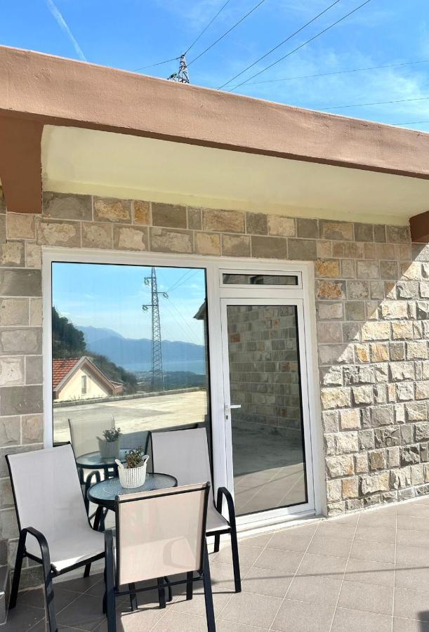Albomi Apartment Котор Екстериор снимка